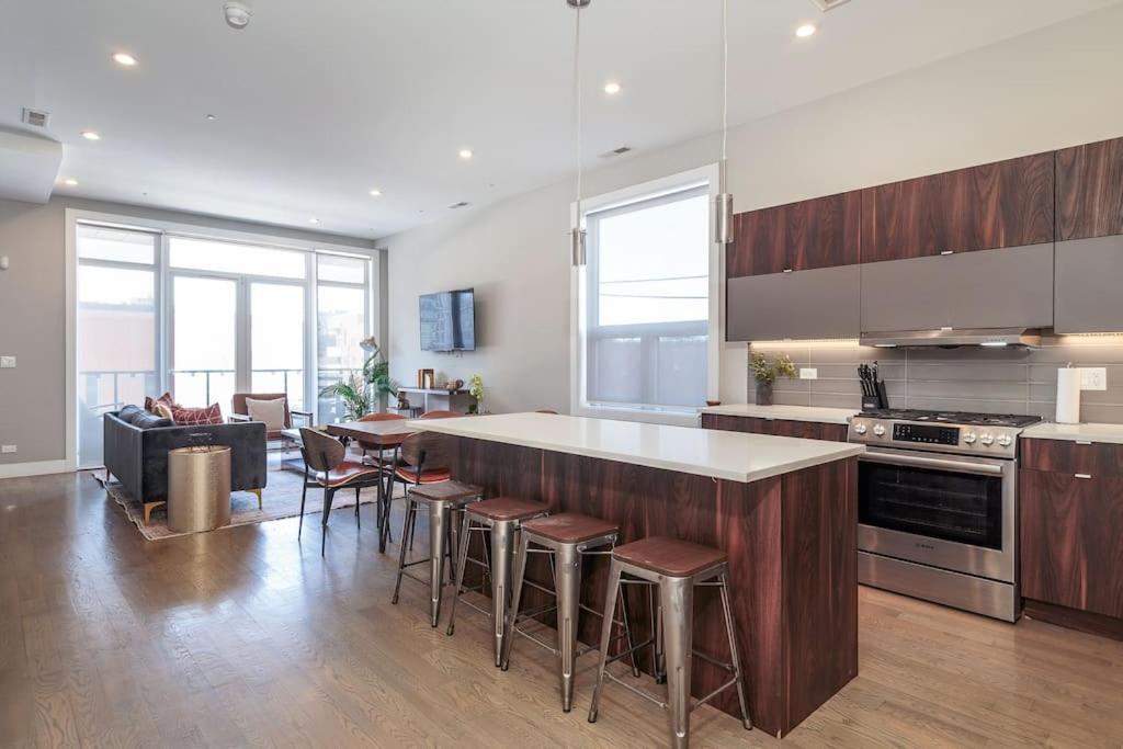 Breathtaking Downtown Penthouse A - Sleeps 11 Villa Chicago Eksteriør billede